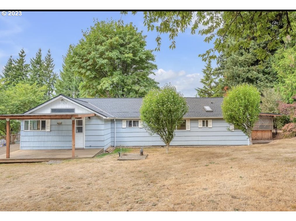 61242 Barger Road St. Helens, OR 97051 - Photo 26 of 35 Deck