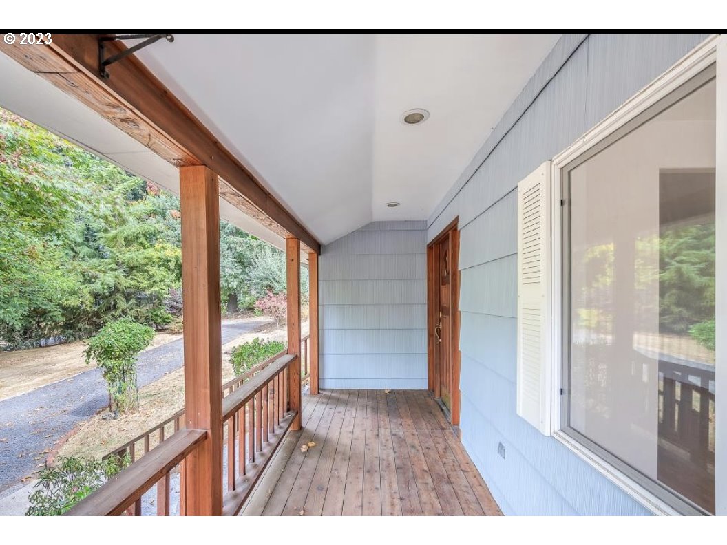61242 Barger Road St. Helens, OR 97051 - Photo 5 of 35 Porch