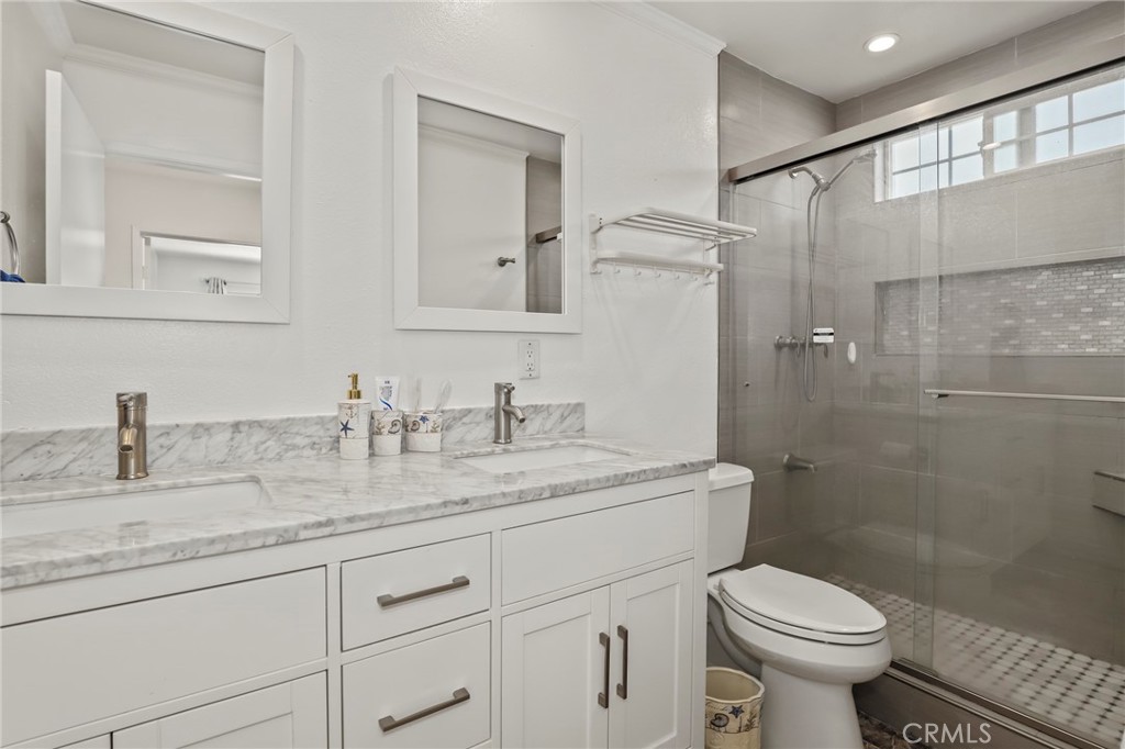 20604 Lemmer Street Chatsworth, CA 91311 - Photo 35 of 48 Gallery Image 35