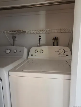 $3,200 | 68 Kirkwood Road, Port Washington, NY 11050