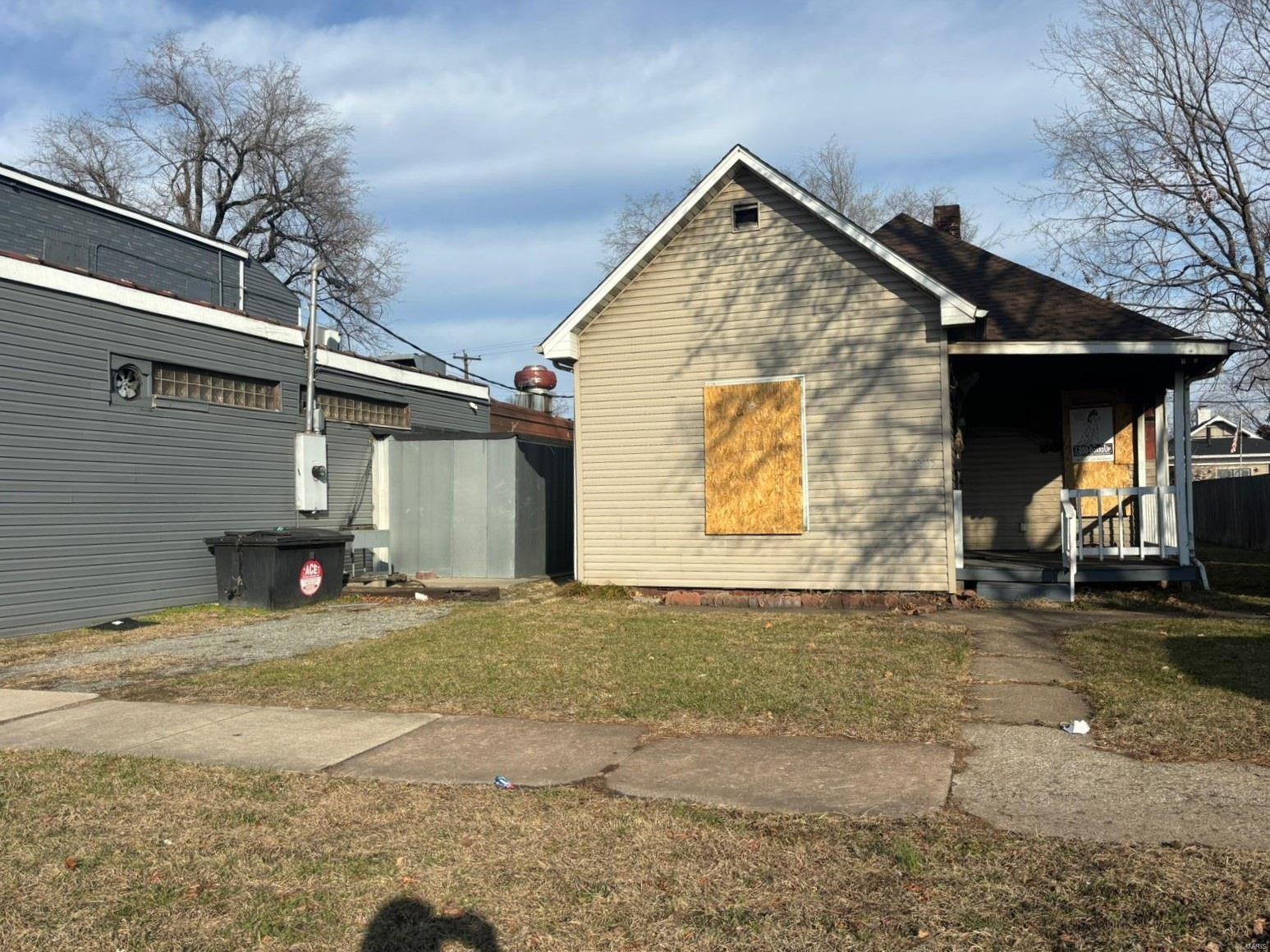 2405 Edwards Street Granite City, IL 62040 - Photo 1 of 13