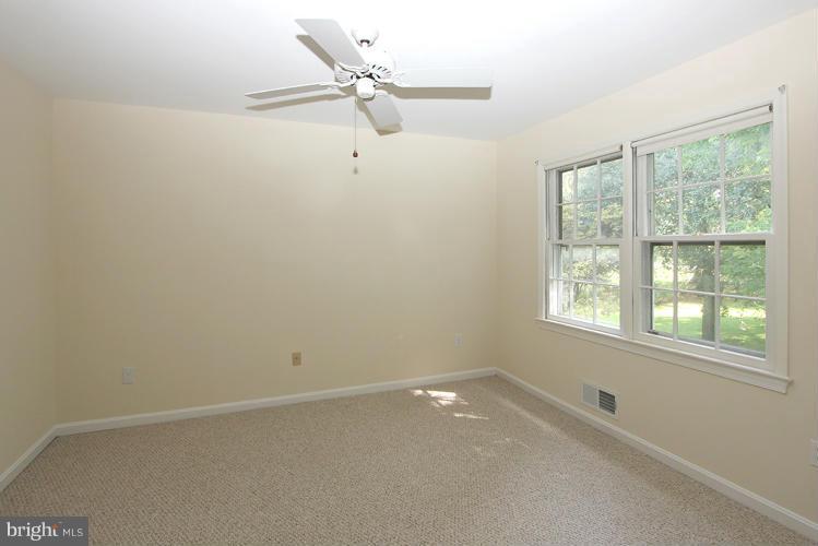 4401 Rendale Court Olney, MD 20832 - Photo 17 of 30 Bedroom #4