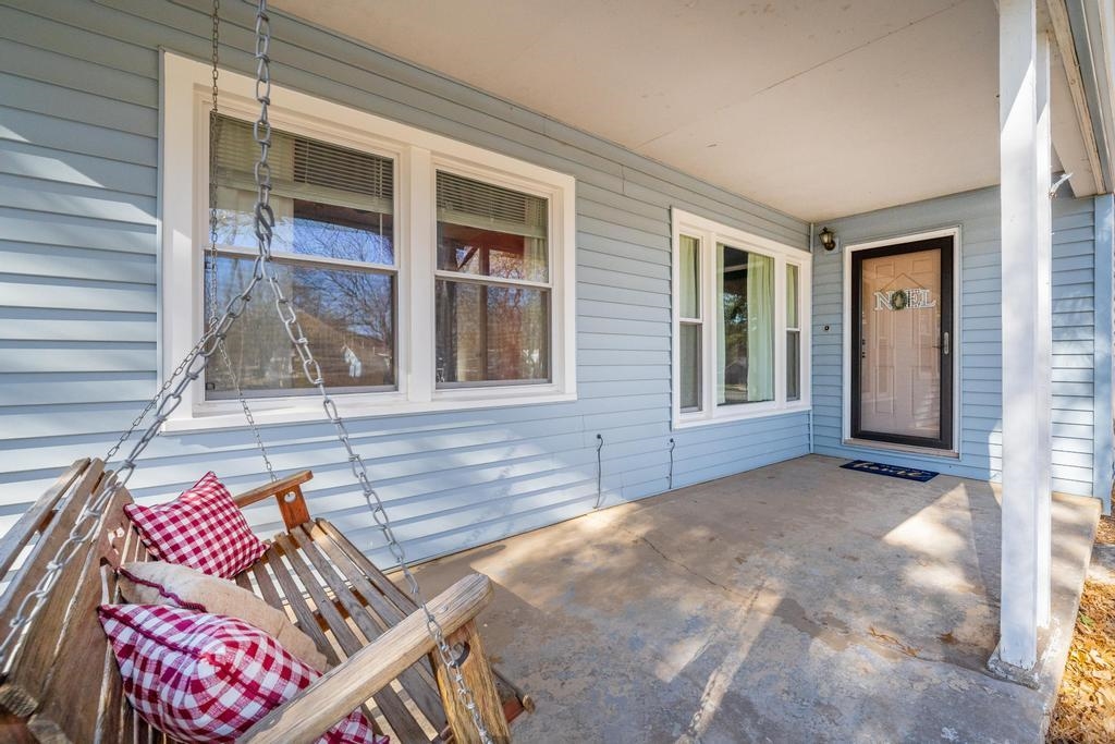 623 South Central Avenue Mulvane, KS 67110 - Photo 5 of 35