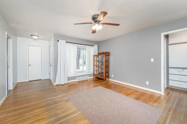 $129,900 | 623 South Central Avenue, Mulvane, KS 67110