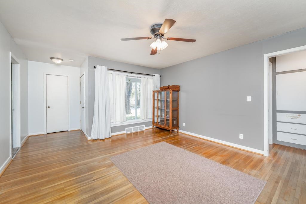 623 South Central Avenue Mulvane, KS 67110 - Photo 9 of 35