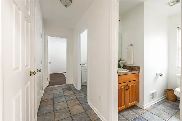 $390,000 | 2 Country Village Lane, Parma, NY 14468