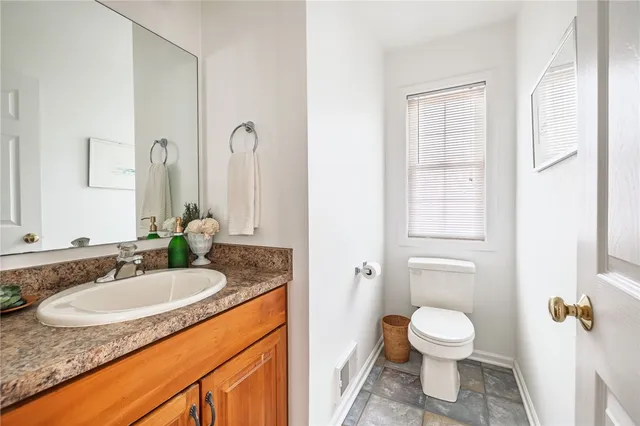 $390,000 | 2 Country Village Lane, Parma, NY 14468