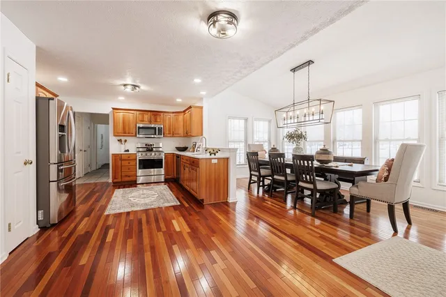 $390,000 | 2 Country Village Lane, Parma, NY 14468