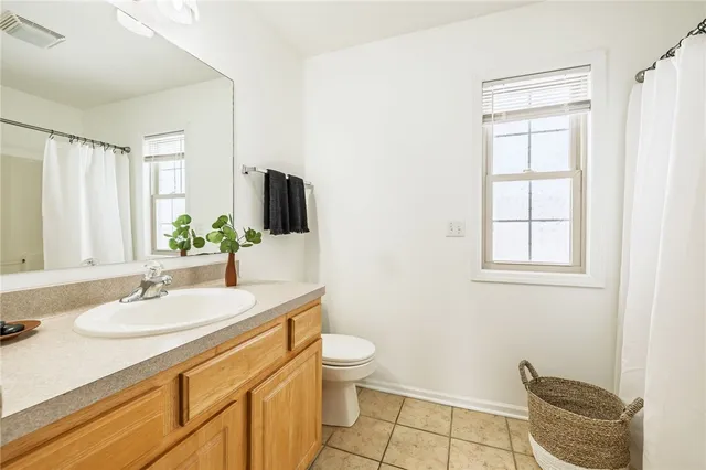 $390,000 | 2 Country Village Lane, Parma, NY 14468