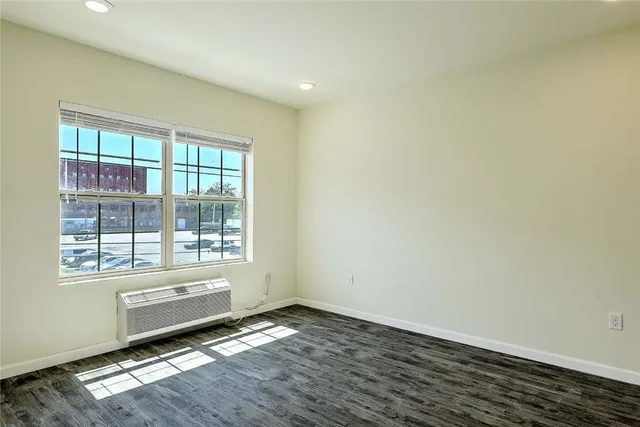 $1,650 | 327 Pine Street, Unit 1022, Pawtucket, RI 02860