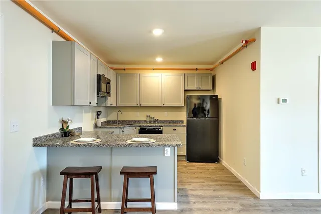 $1,650 | 327 Pine Street, Unit 1022, Pawtucket, RI 02860