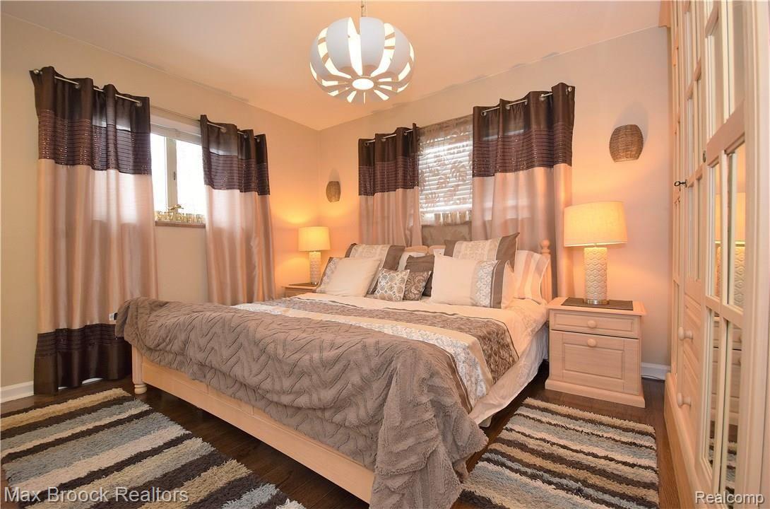 16157 Reedmere Avenue Franklin, MI 48025 - Photo 8 of 19 Master Bedroom.jpg