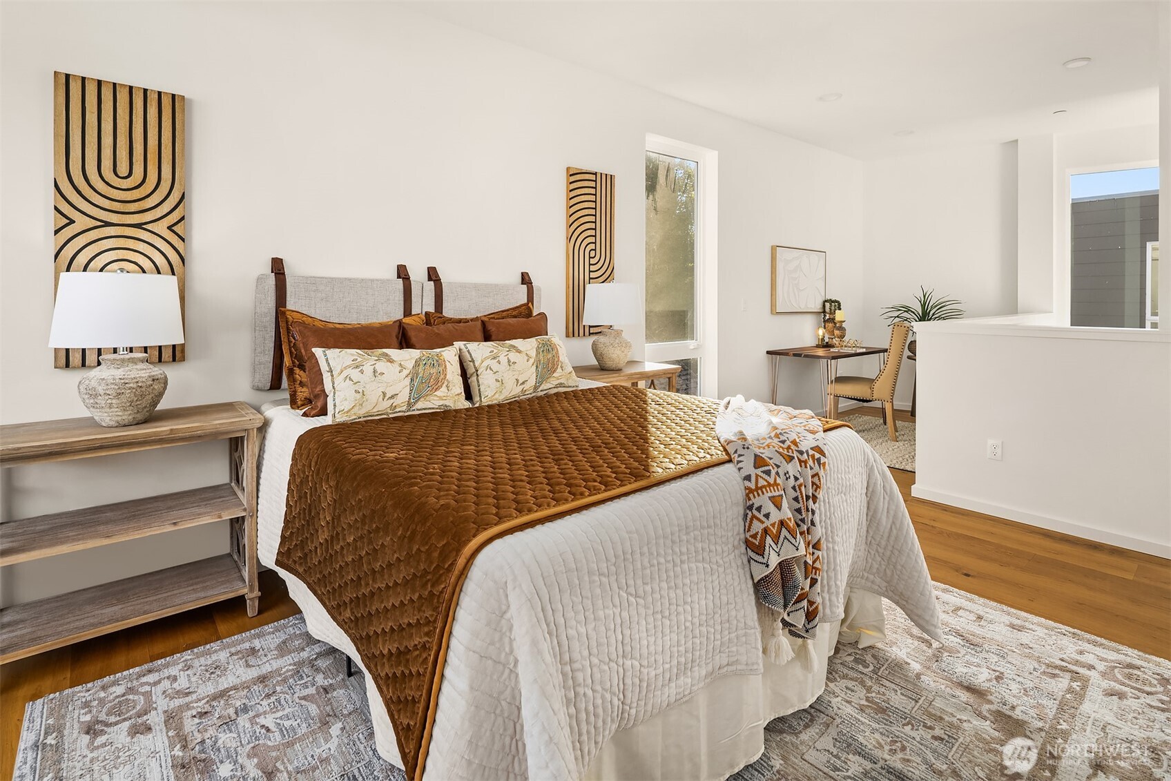 629 13th Avenue East Seattle, WA 98102 - Photo 19 of 36 a bedroom with a bed and a couch