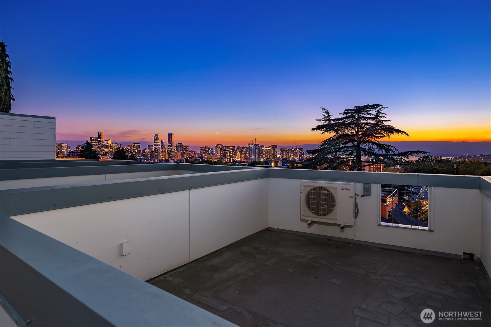 629 13th Avenue East Seattle, WA 98102 - Photo 35 of 36 a view of outdoor space with city view