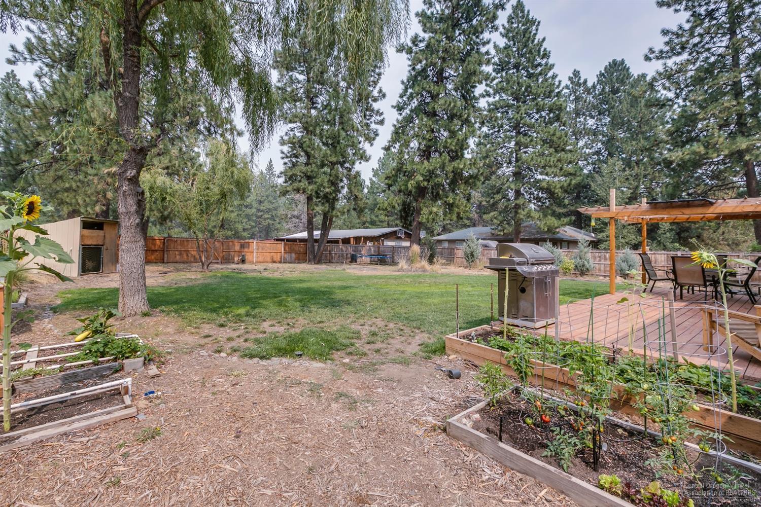 19292 Kiowa Road Bend, OR 97702 - Photo 16 of 22 Additional Photo