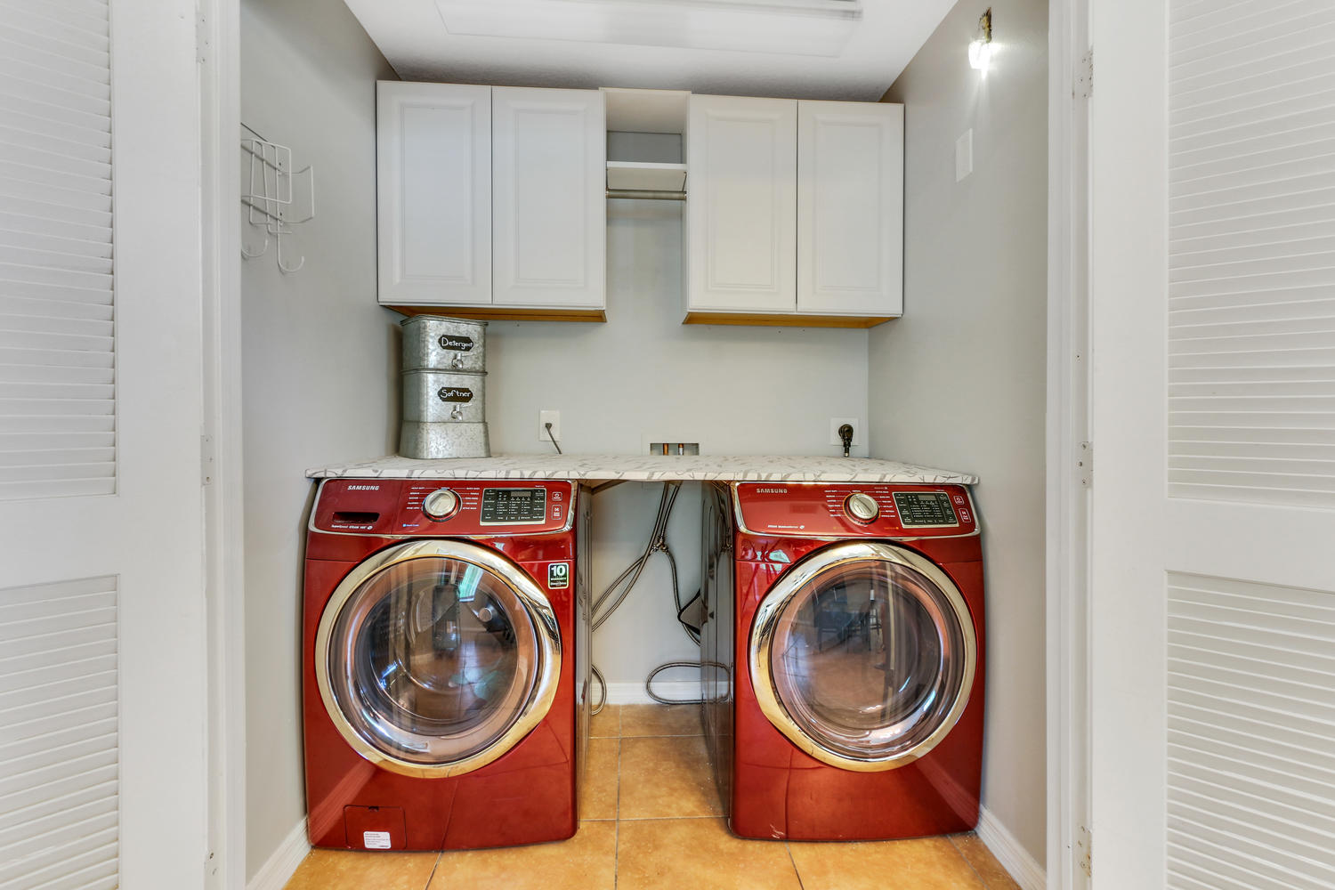 17633 Cinquez Park Road West Jupiter, FL 33458 - Photo 17 of 20 Laundry Room w/ New Washer & Dryer