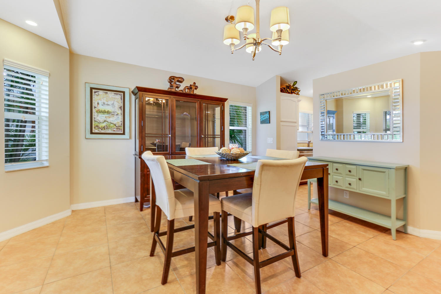 17633 Cinquez Park Road West Jupiter, FL 33458 - Photo 5 of 20 Beautiful Dining Area