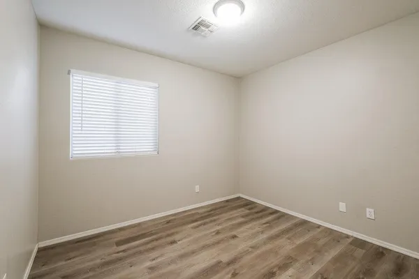 $2,080 | 8227 West Florence Avenue, Phoenix, AZ 85043