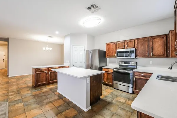 $2,080 | 8227 West Florence Avenue, Phoenix, AZ 85043