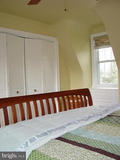 7007 Copeleigh Road Baltimore, MD 21212 - Photo 19 of 30 a view of wooden floor