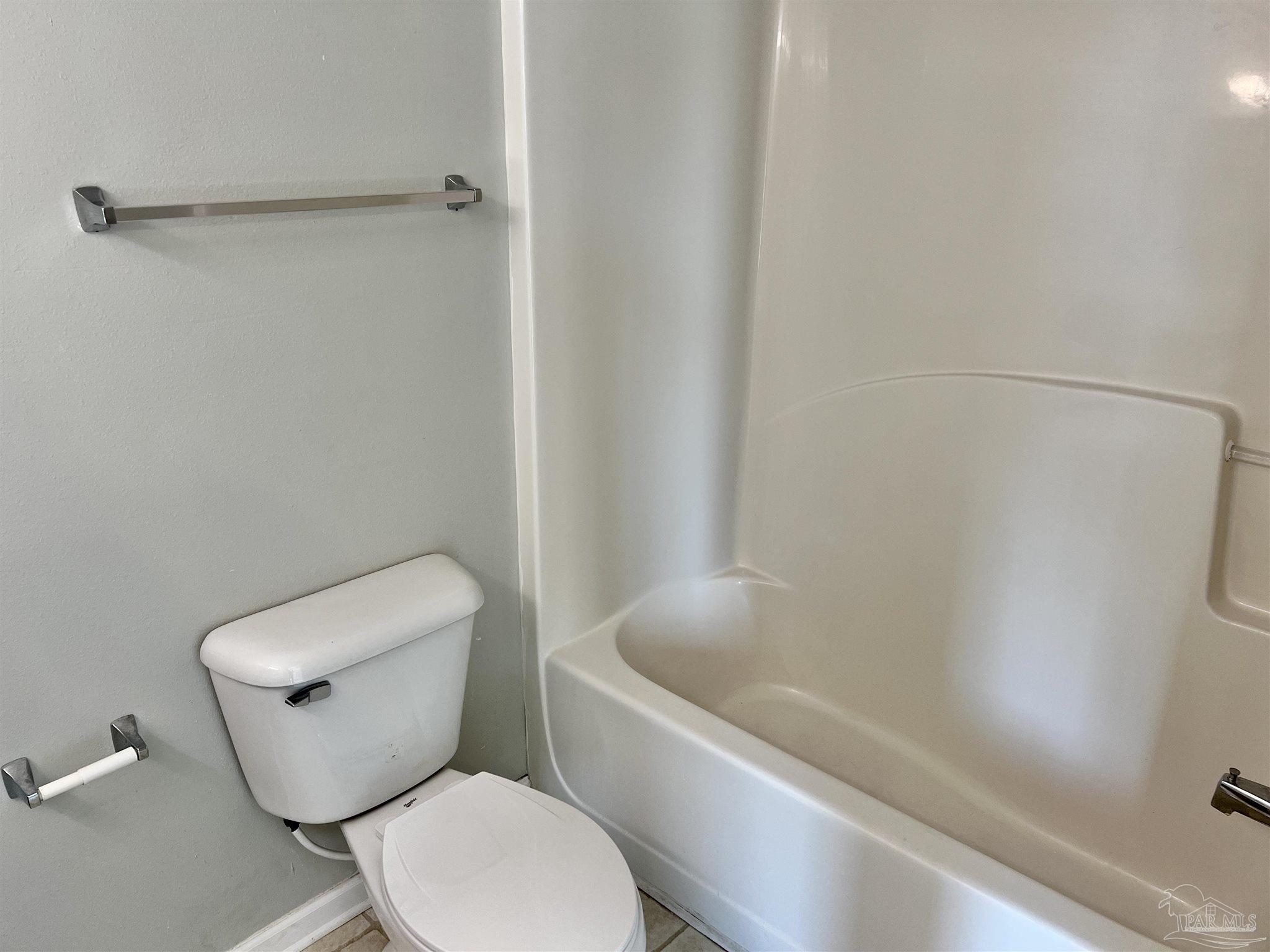 280 Swaying Pine Court Crestview, FL 32539 - Photo 11 of 23