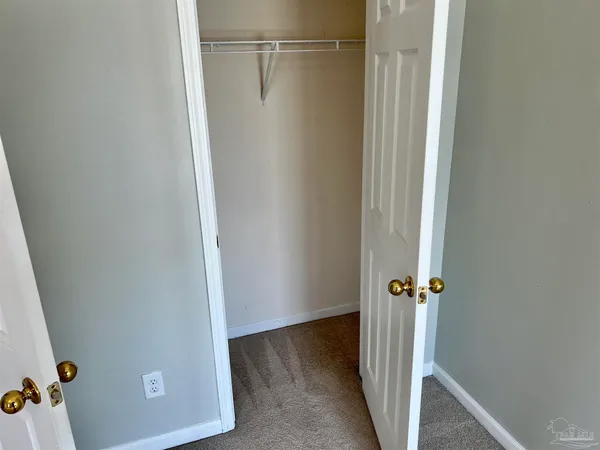 $1,400 | 280 Swaying Pine Court, Crestview, FL 32539