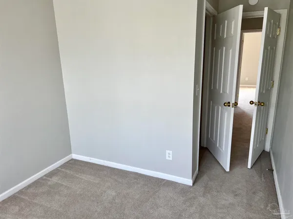 $1,400 | 280 Swaying Pine Court, Crestview, FL 32539