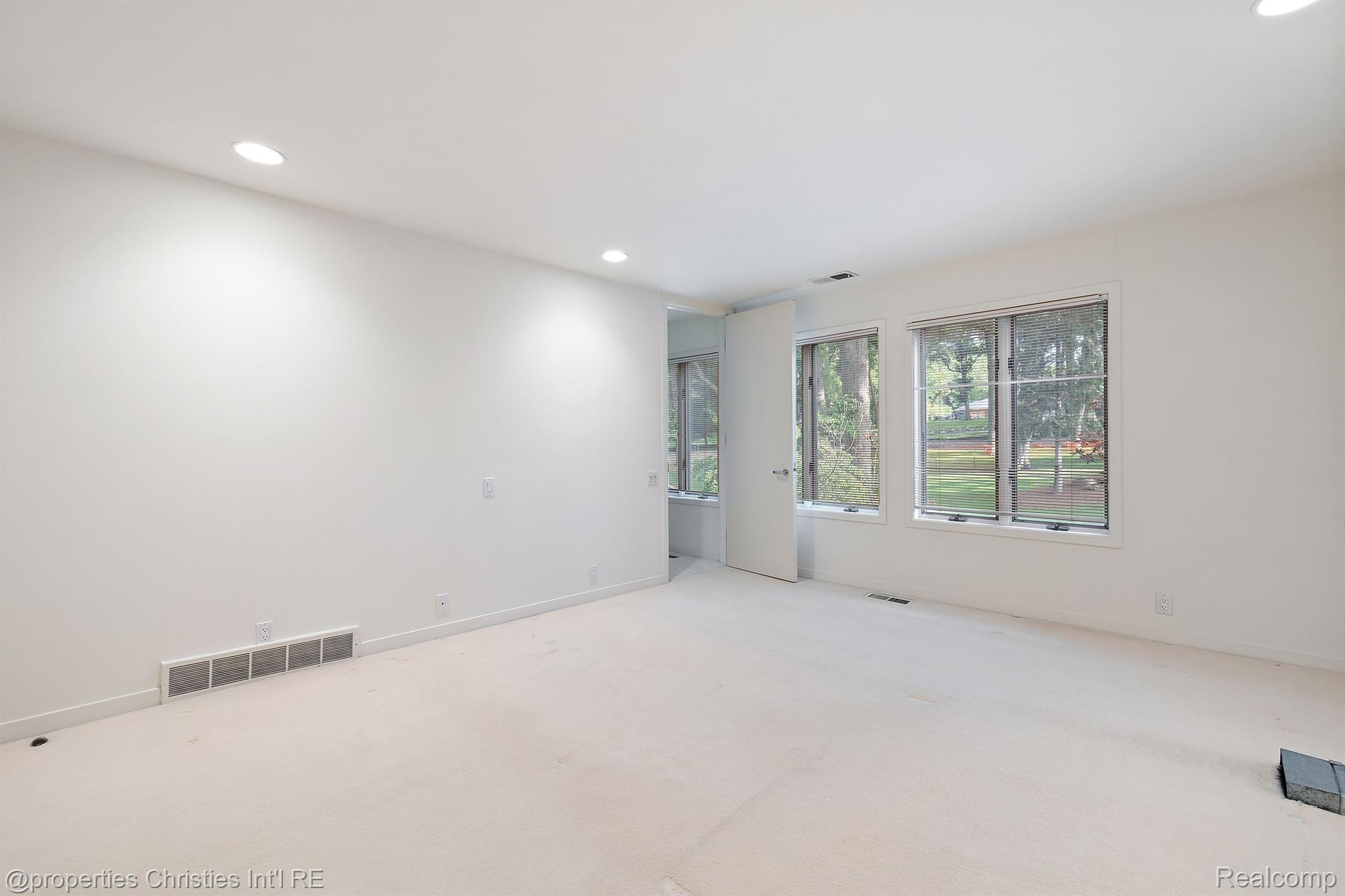 1895 Rathmor Road Bloomfield Hills, MI 48304 - Photo 53 of 58 Gallery Image 53