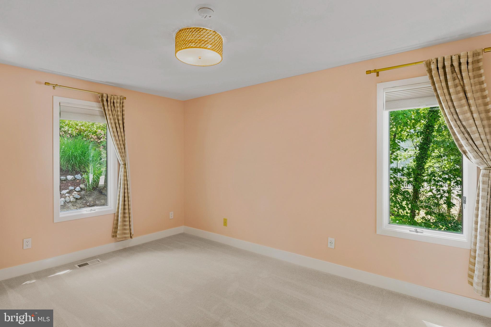 122 Shore Road Arnold, MD 21012 - Photo 44 of 70