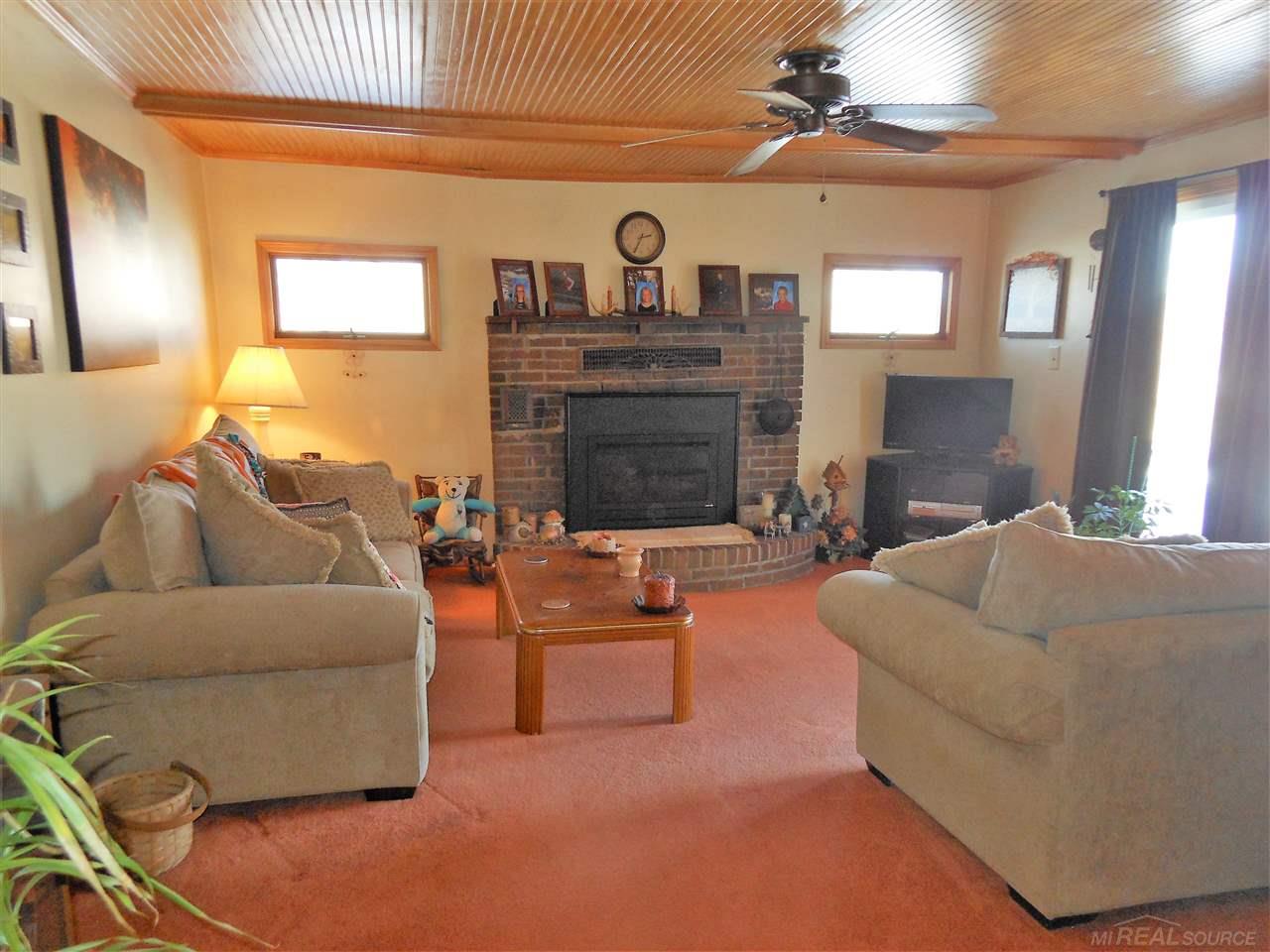 2701 South State Road Applegate, MI 48401 - Photo 15 of 37