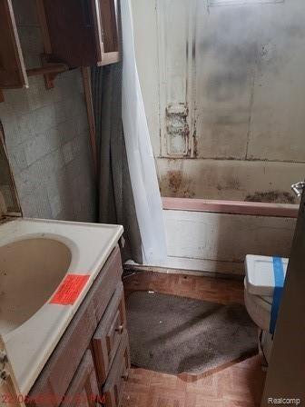7345 Bealane Road Algonac, MI 48001 - Photo 6 of 16 bath room