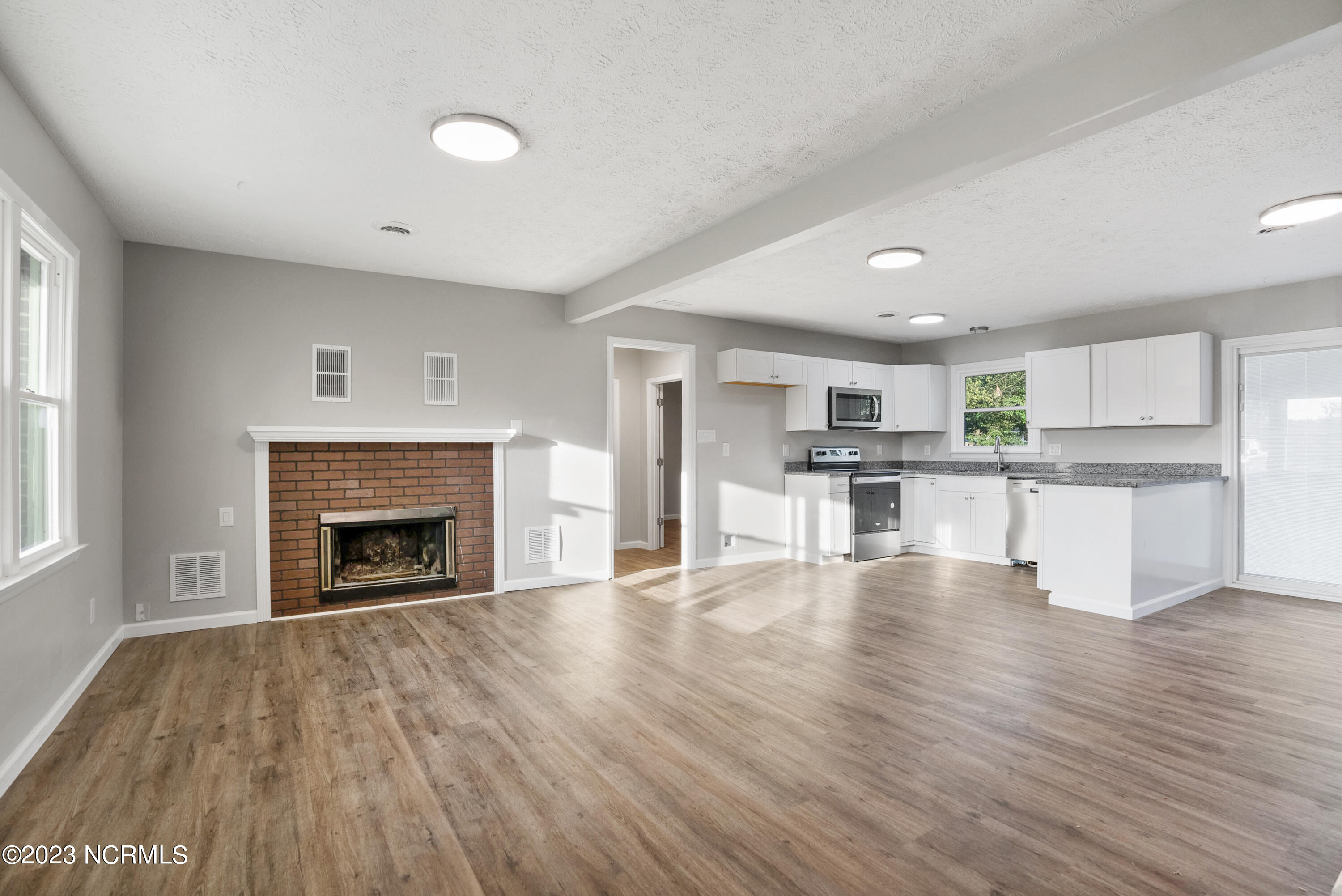 2223 Wingate Road Fayetteville, NC 28304 - Photo 6 of 26 2223wingate-28