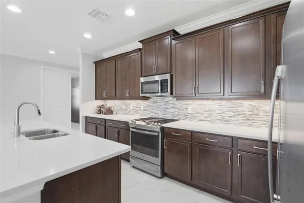$540,000 | 262 Northcote Court, DeLand, FL 32724