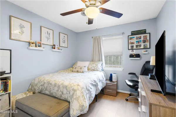 $225,000 | 1906 Cambridge Manor Drive, Scotia, NY 12302