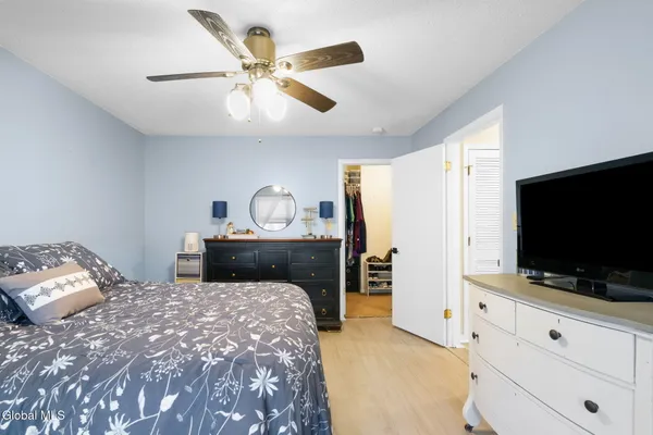 $225,000 | 1906 Cambridge Manor Drive, Scotia, NY 12302