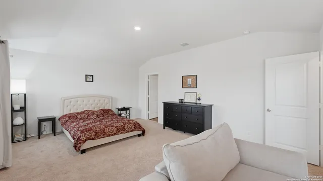 $2,035 | 4055 Fort Palmer Boulevard, St. Hedwig, TX 78152