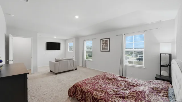 $2,035 | 4055 Fort Palmer Boulevard, St. Hedwig, TX 78152