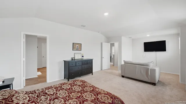 $2,035 | 4055 Fort Palmer Boulevard, St. Hedwig, TX 78152