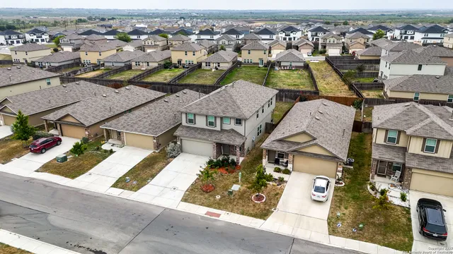 $2,035 | 4055 Fort Palmer Boulevard, St. Hedwig, TX 78152