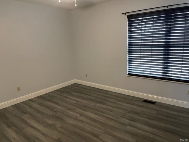 421 High Point Drive Edwardsville, IL 62025 - Photo 13 of 25