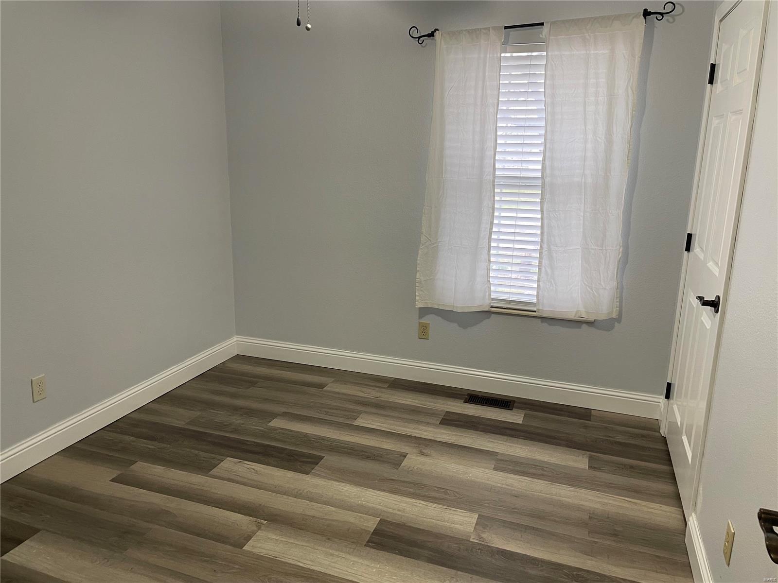 421 High Point Drive Edwardsville, IL 62025 - Photo 17 of 25