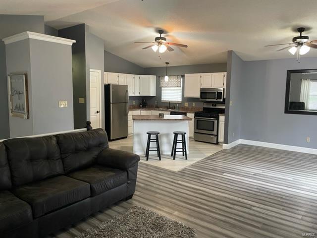 421 High Point Drive Edwardsville, IL 62025 - Photo 6 of 25