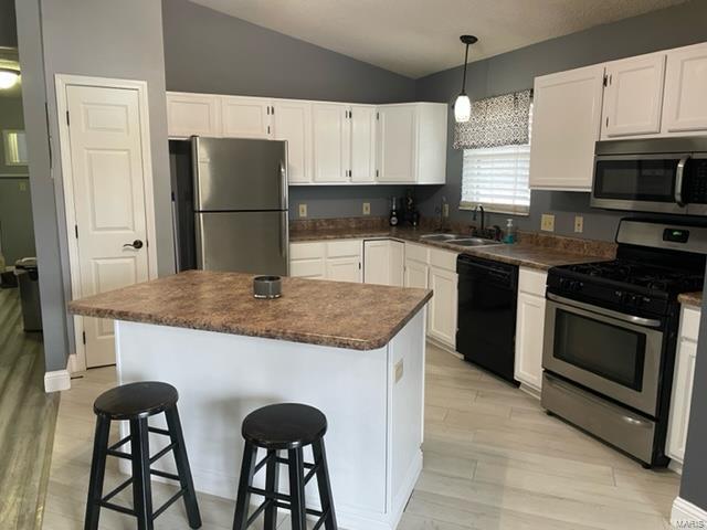 421 High Point Drive Edwardsville, IL 62025 - Photo 7 of 25