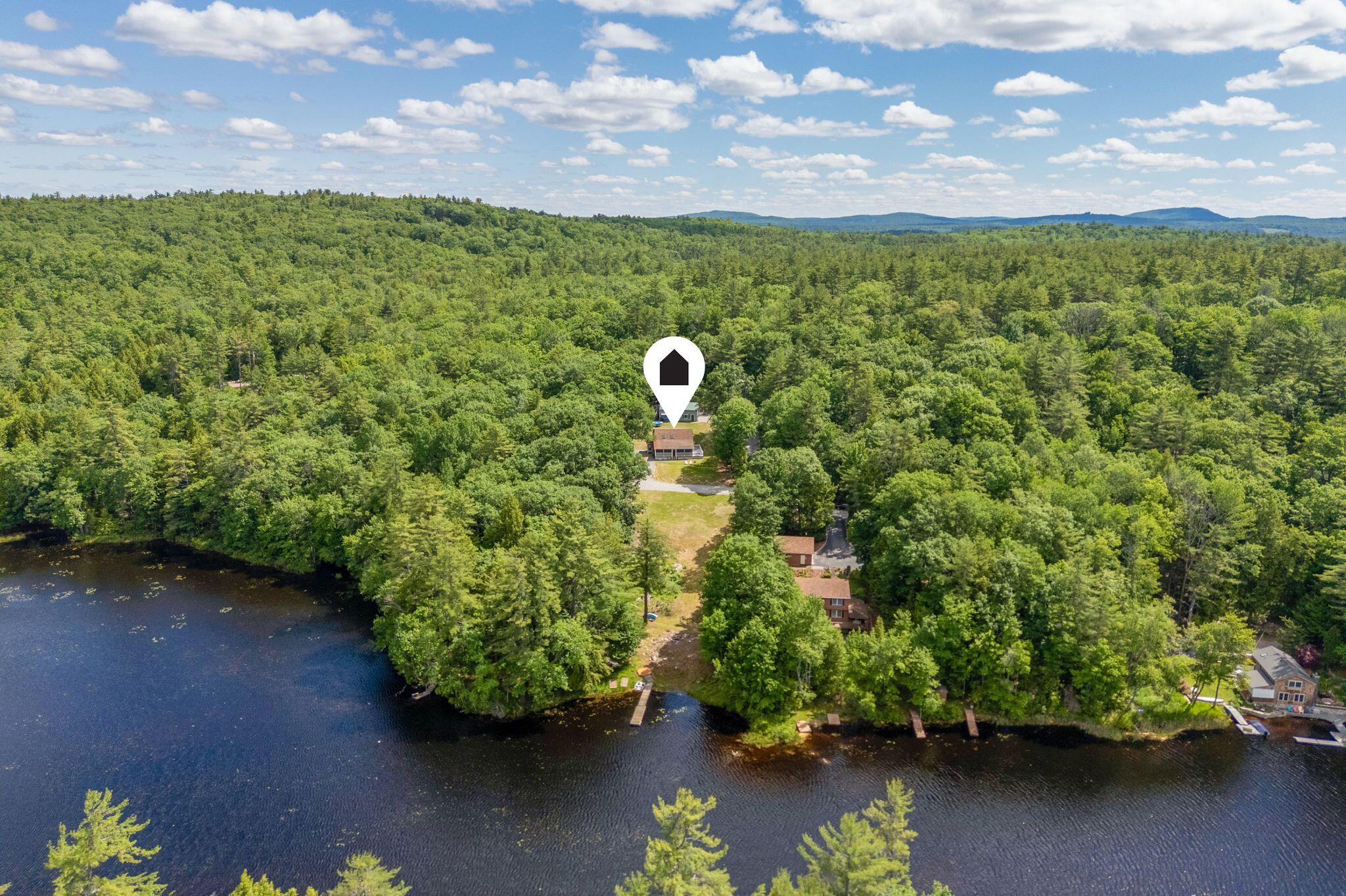 29 Beach Road Naples, ME 04055 - Photo 5 of 43 5