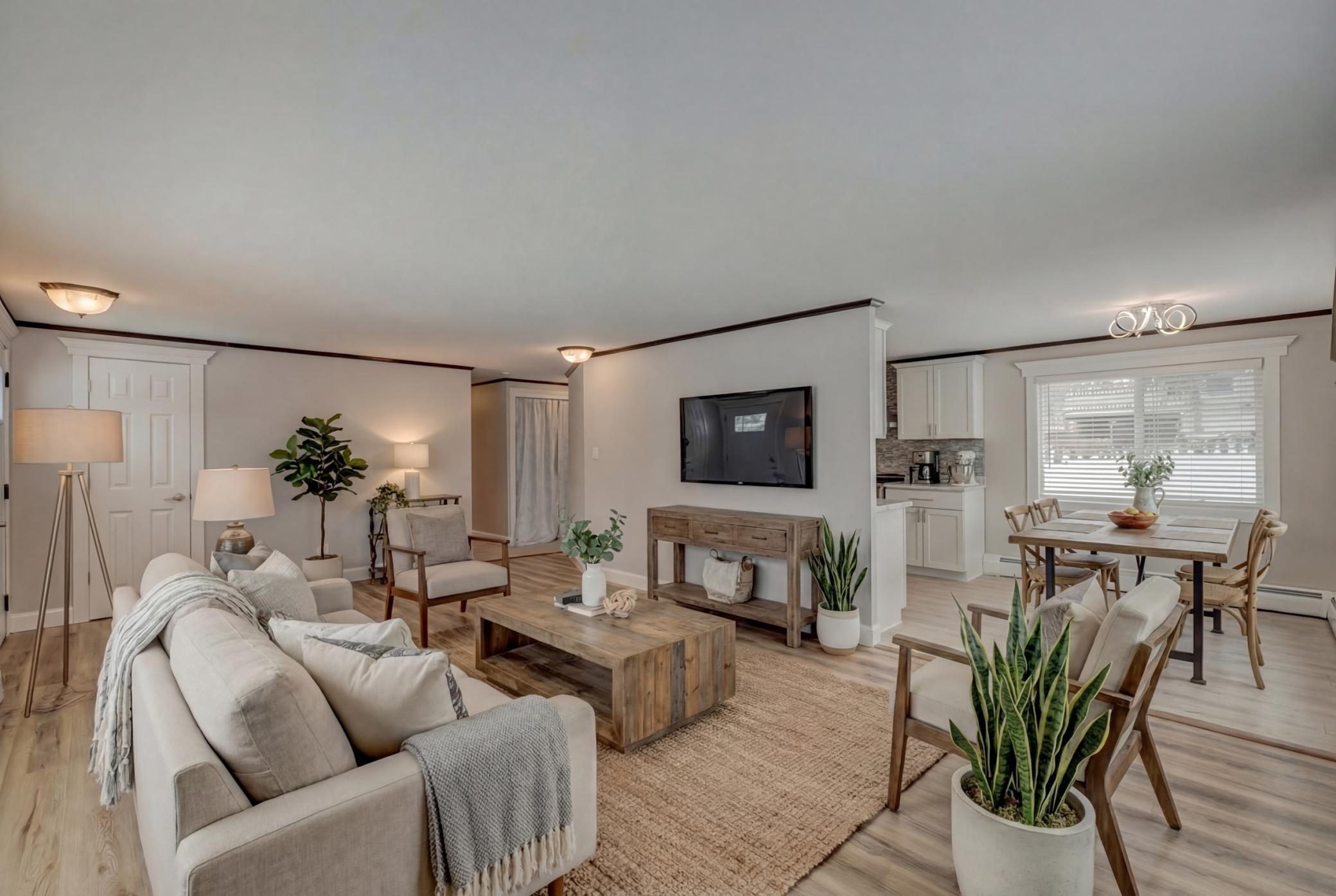 204 East Johnson Street River Falls, WI 54022 - Photo 2 of 11