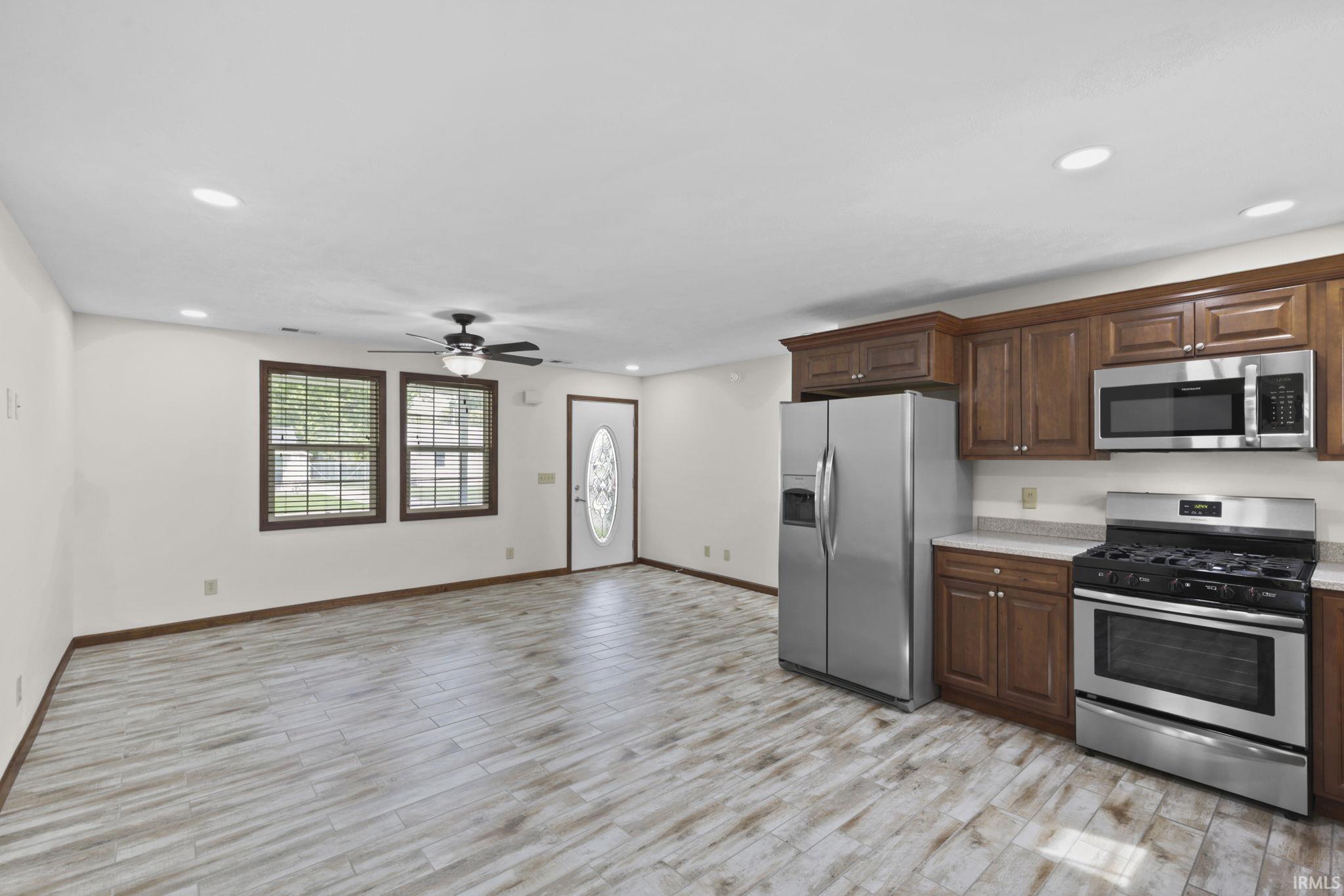 6227 West Taylor Road Muncie, IN 47304 - Photo 5 of 38 Gallery Image 5