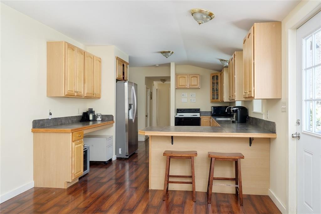 134 State Road Kittery, ME 03904 - Photo 6 of 32 134 State Road