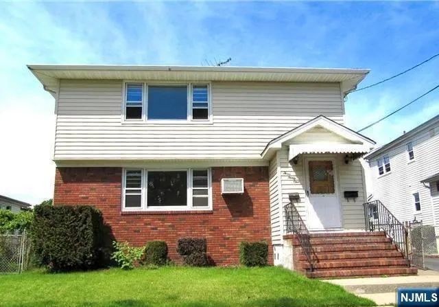 $3,000 | 331 Capitol Street, Saddle Brook, NJ 07663