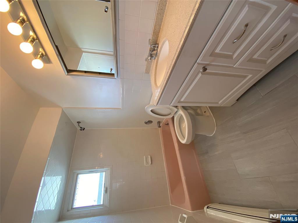 331 Capitol Street Saddle Brook, NJ 07663 - Photo 12 of 13