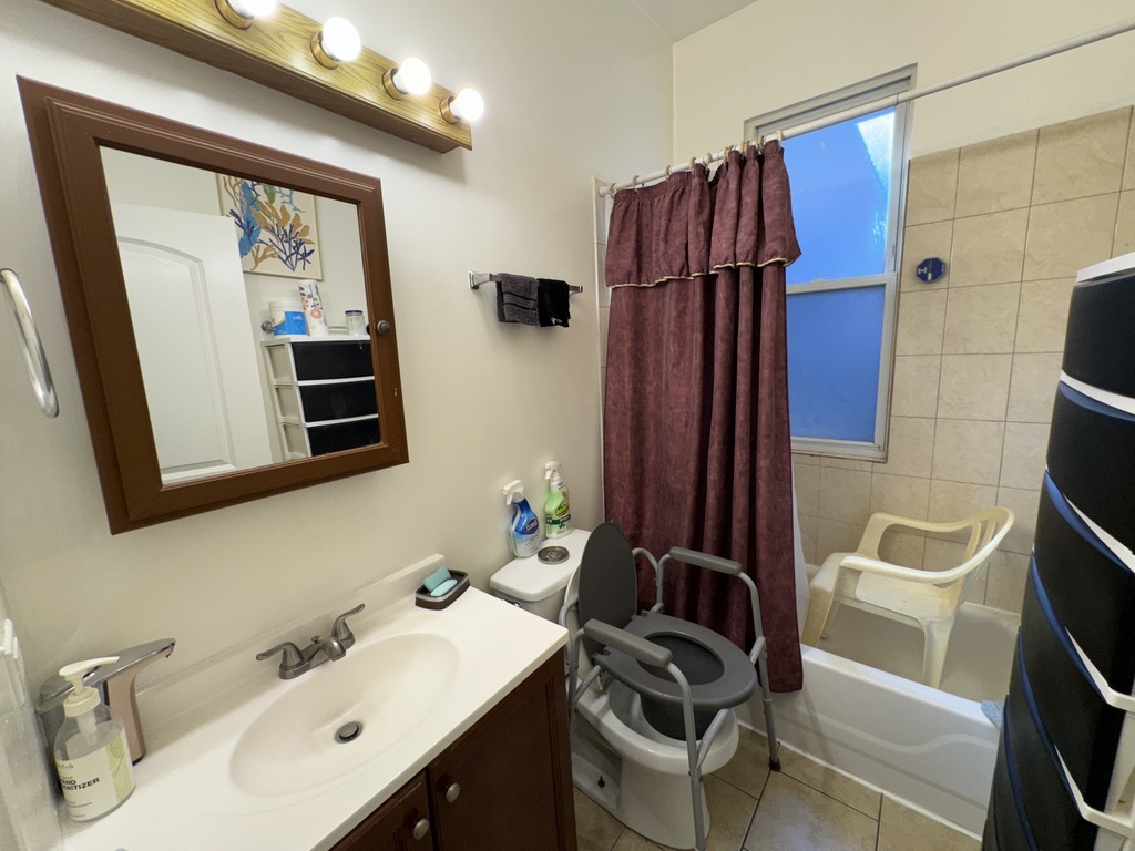 6609 South Marquette Road Chicago, IL 60637 - Photo 16 of 18
